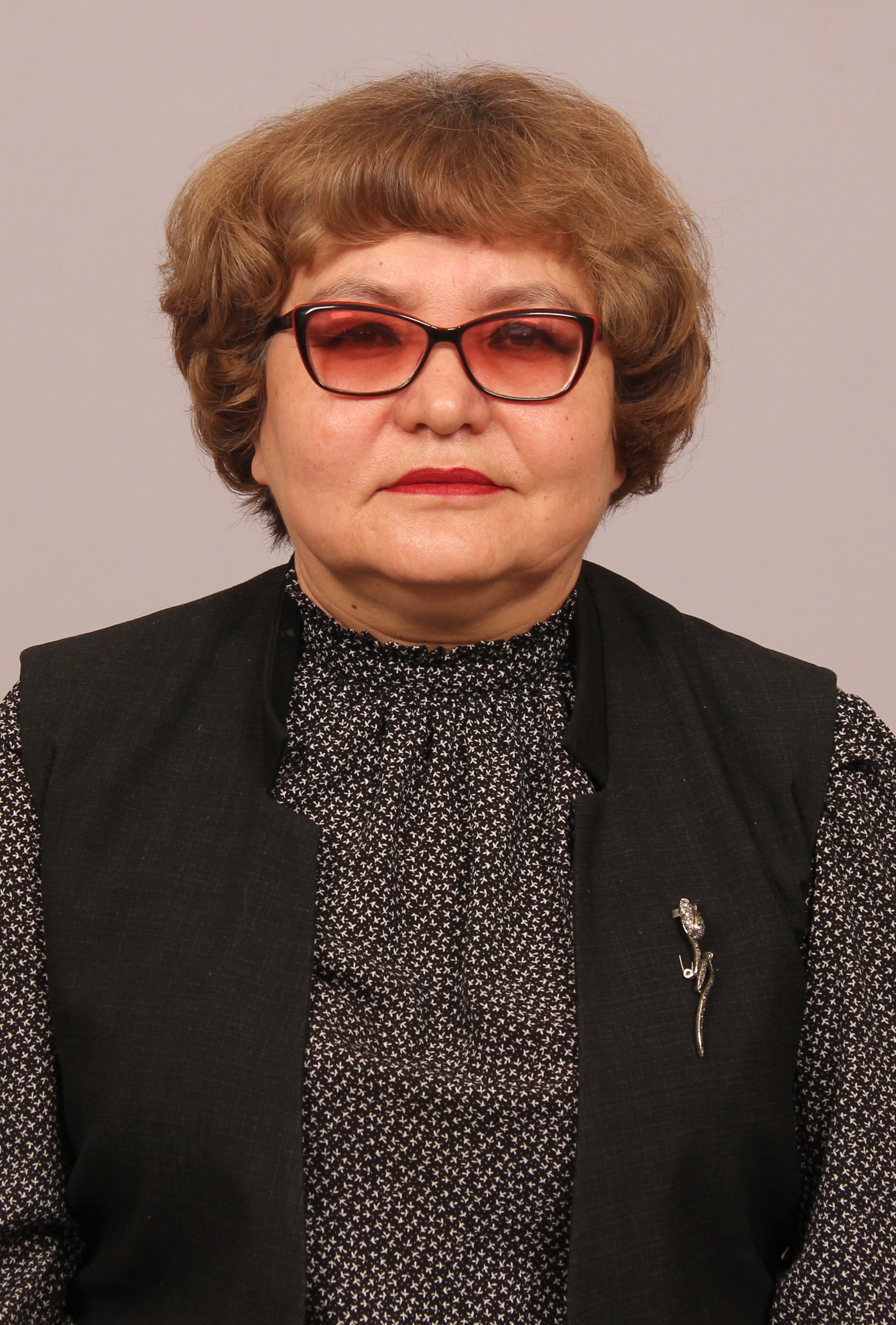 Яушева Ирина Николаевна.